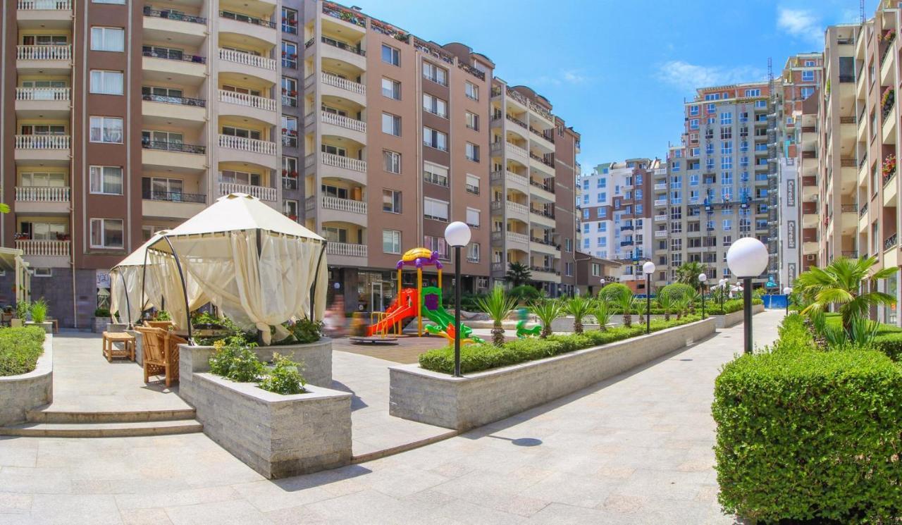 Perla Luxury Apartment Burgas City Eksteriør billede